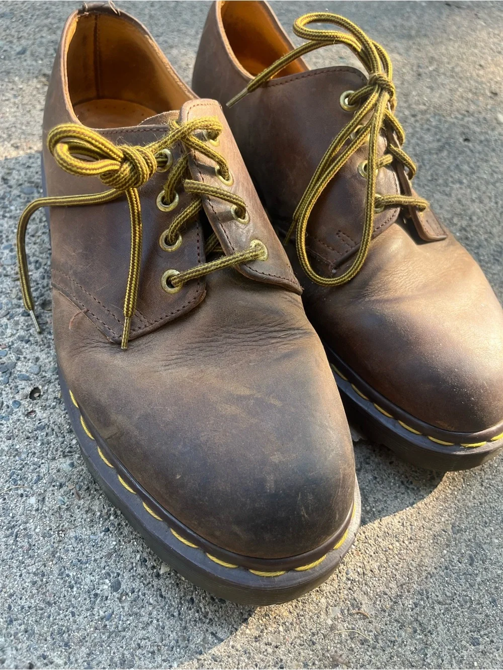 Dr. Martens Brown Oxford Lace Size 10 Men England